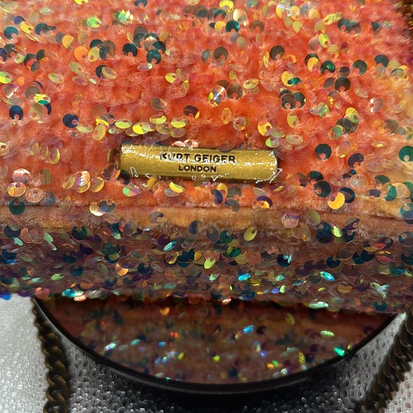 NWT Gorgeous RARE Pink sequined Kurt Geiger Kensington bag - Picture 6 of 10